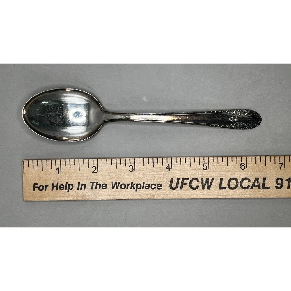 Crown Silverplate Teaspoons Set of 6 Antique Radiance Pattern 6